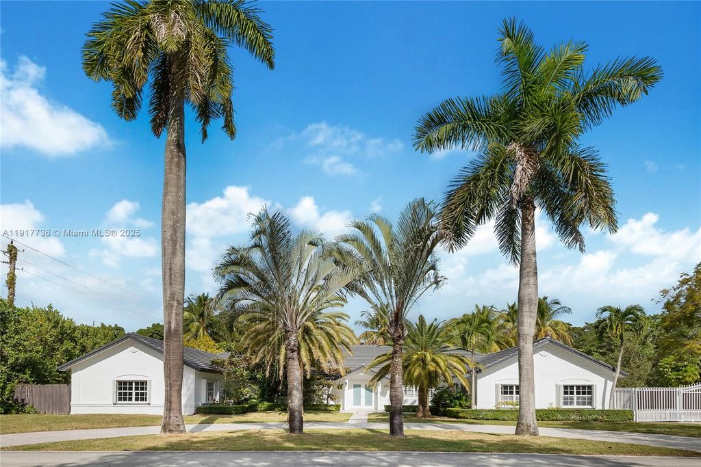 7675 SW 132nd St 0, Pinecrest, FL 33156