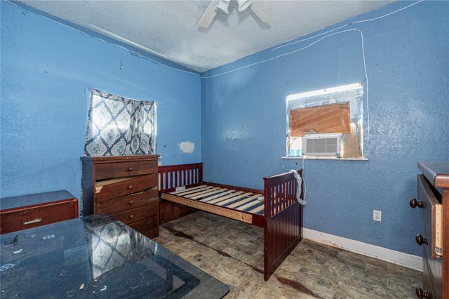 307 York Street 4, Houston, TX 77003