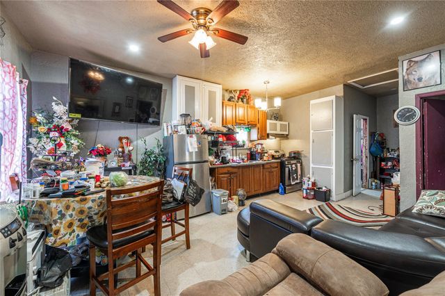 307 York Street 4, Houston, TX 77003
