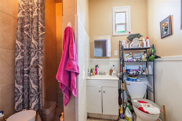 307 York Street 4, Houston, TX 77003