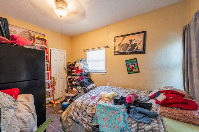 307 York Street 4, Houston, TX 77003