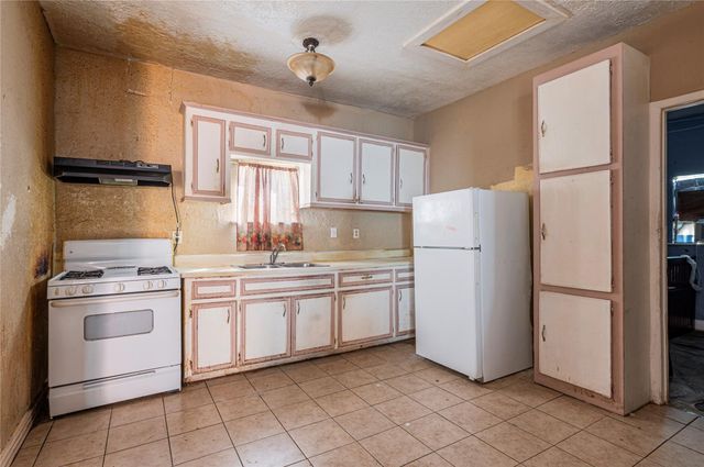 307 York Street 4, Houston, TX 77003