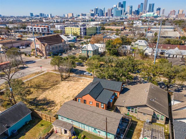 307 York Street 4, Houston, TX 77003