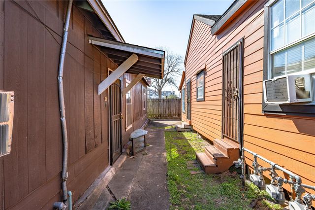 307 York Street 4, Houston, TX 77003