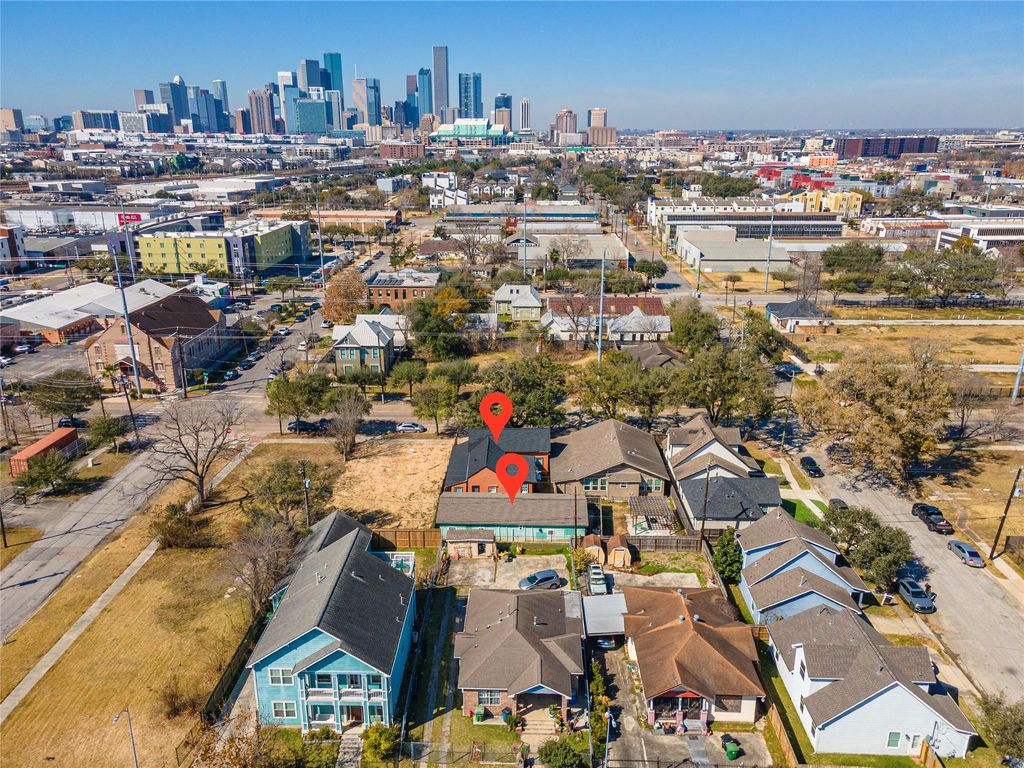 307 York Street 4, Houston, TX 77003