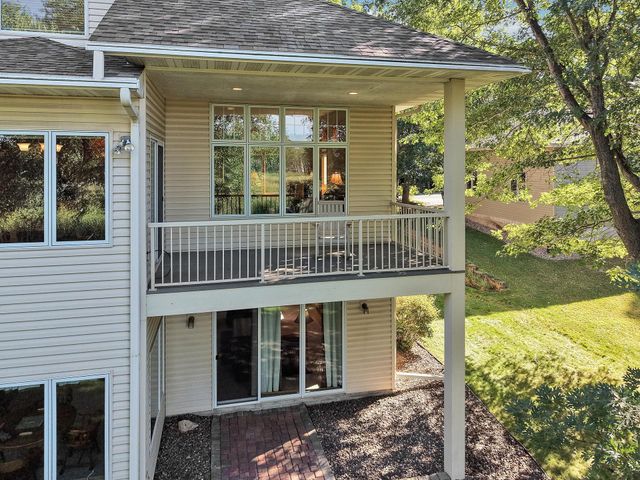 10748 Sanctuary Drive NE, Blaine, MN 55449