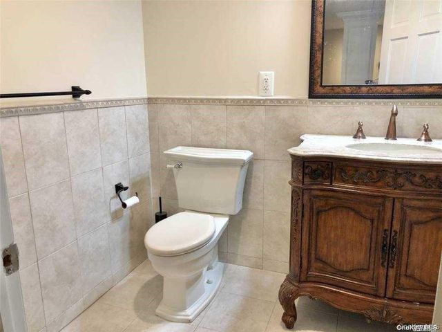 2314 215TH St, Bayside, NY 11360