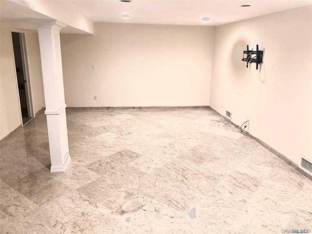 2314 215TH St, Bayside, NY 11360