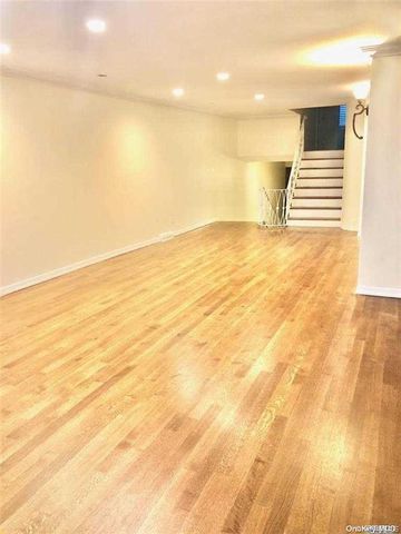 2314 215TH St, Bayside, NY 11360