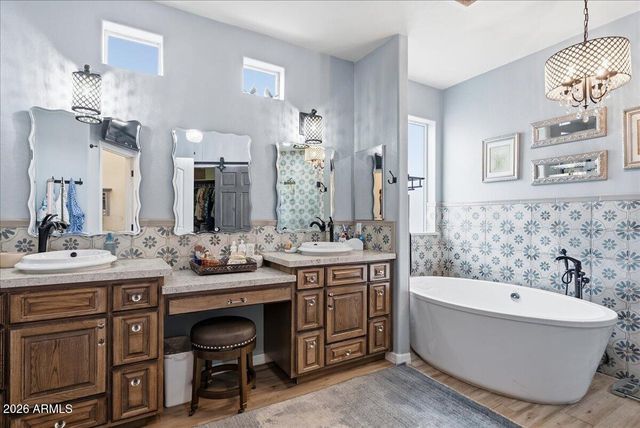 3664 E MEADOW MIST Lane, San Tan Valley, AZ 85140