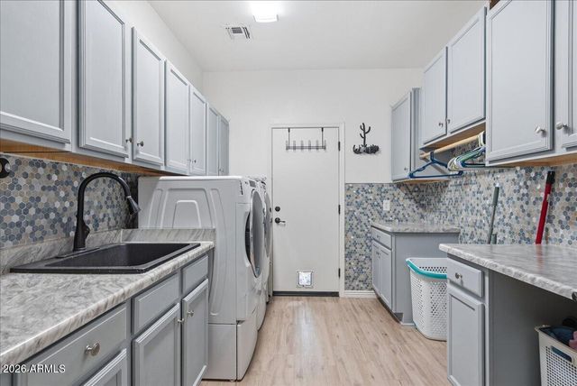 3664 E MEADOW MIST Lane, San Tan Valley, AZ 85140