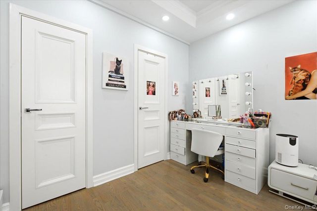 67-66 108th Street D5, Forest Hills, NY 11375