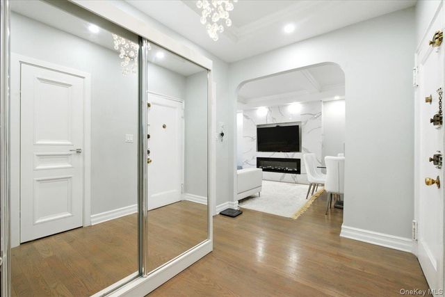 67-66 108th Street D5, Forest Hills, NY 11375