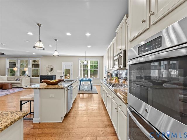 1524 Montcroft Way, Midlothian, VA 23112