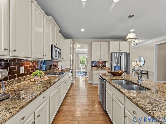 1524 Montcroft Way, Midlothian, VA 23112