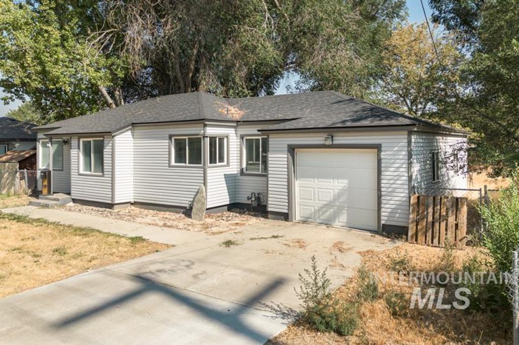 730 E Cedar St, Pocatello, ID 83201 photo 3