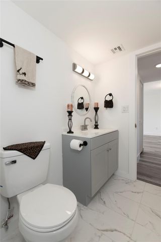 3930 Inverrary Boulevard 702, Lauderhill, FL 33319