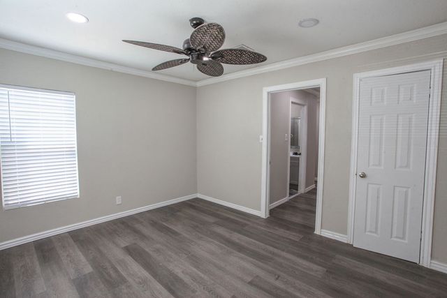 1507 E 11th Place, Big Spring, TX 79720