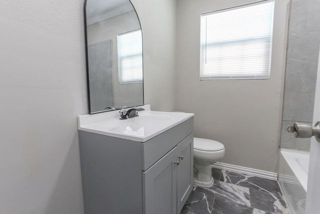 1507 E 11th Place, Big Spring, TX 79720