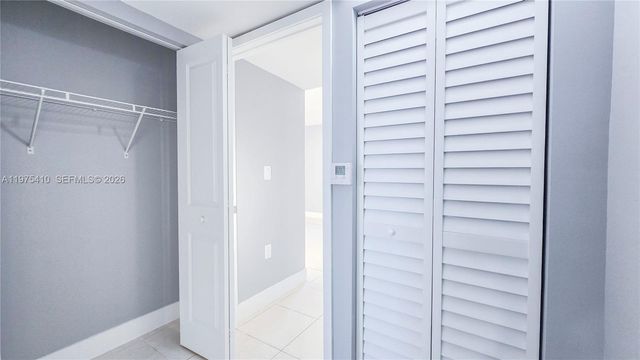 6045 NW 186th St 307, Hialeah, FL 33015