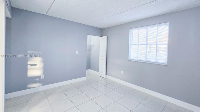 6045 NW 186th St 307, Hialeah, FL 33015