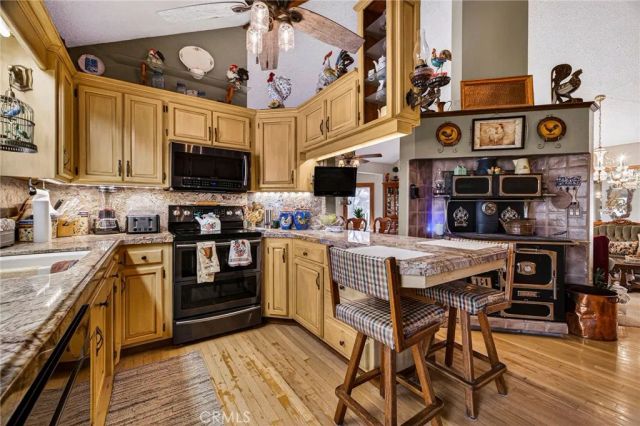 25348 Ward Street, Los Molinos, CA 96055