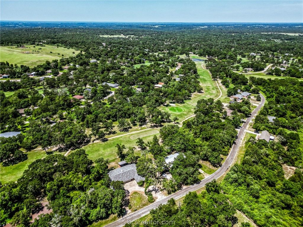 67 Fairway Drive, Hilltop Lakes, TX 77871 — exterior