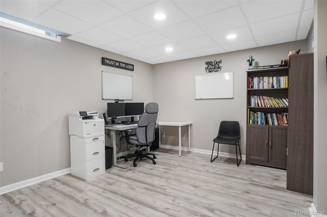 274 Carnoustie Road, Highland Charter Township, MI 48357