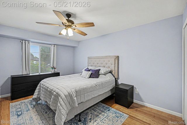 46561 Plum Grove Drive, Macomb Township, MI 48044
