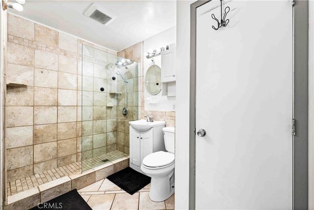 5260 N Gareloch Avenue, Azusa, CA 91702