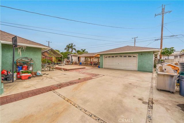 5260 N Gareloch Avenue, Azusa, CA 91702