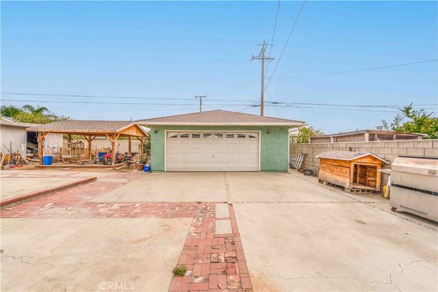 5260 N Gareloch Avenue, Azusa, CA 91702