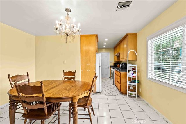 5260 N Gareloch Avenue, Azusa, CA 91702