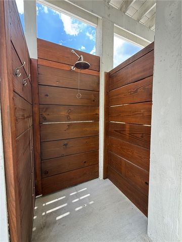 607 Huisache Lane, Ingleside On The Bay, TX 78362