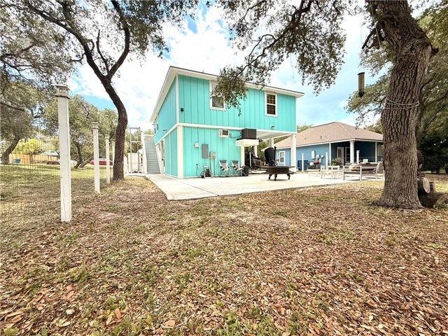 607 Huisache Lane, Ingleside On The Bay, TX 78362