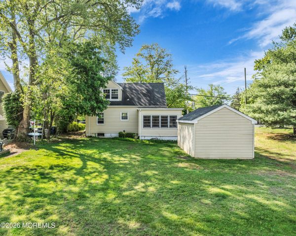 540 Newman Springs Road, Lincroft, NJ 07738