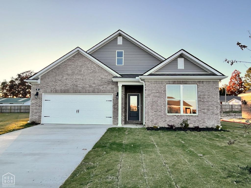 91 Clearwater Drive, Brookland, AR 72417