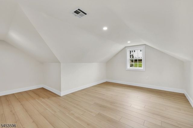 2 Minor Ct, Denville Twp., NJ 07834