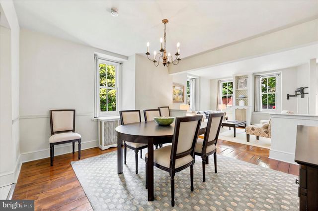 104 W GRAVERS LN, Philadelphia, PA 19118