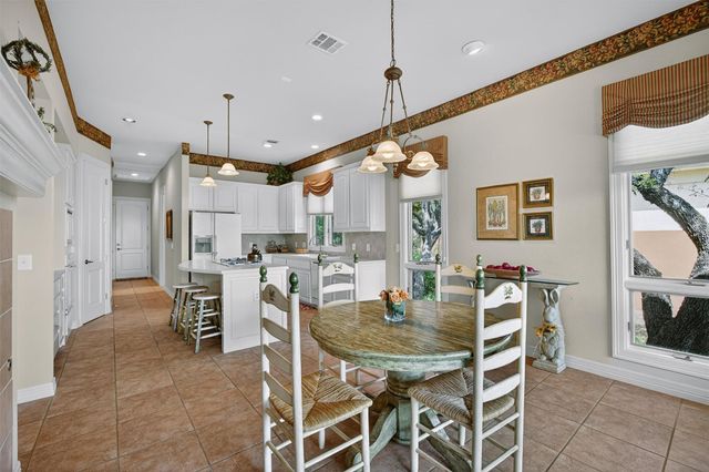 2305 BARTON CREEK BLVD 39, Austin, TX 78735