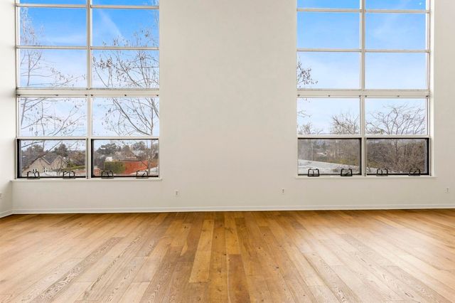 1007 1007 41st St 333, Oakland, CA 94608