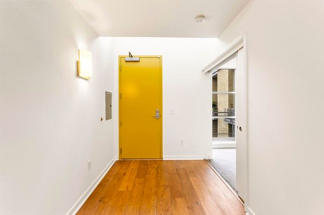 1007 1007 41st St 333, Oakland, CA 94608