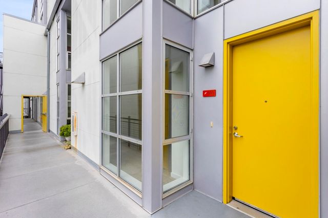 1007 1007 41st St 333, Oakland, CA 94608