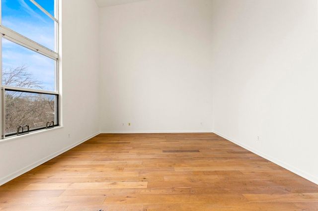 1007 1007 41st St 333, Oakland, CA 94608