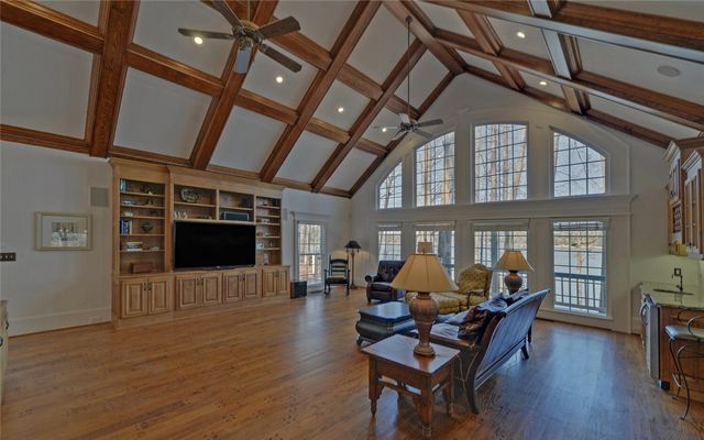 114 Blue Ridge Place, Lavonia, GA 30553