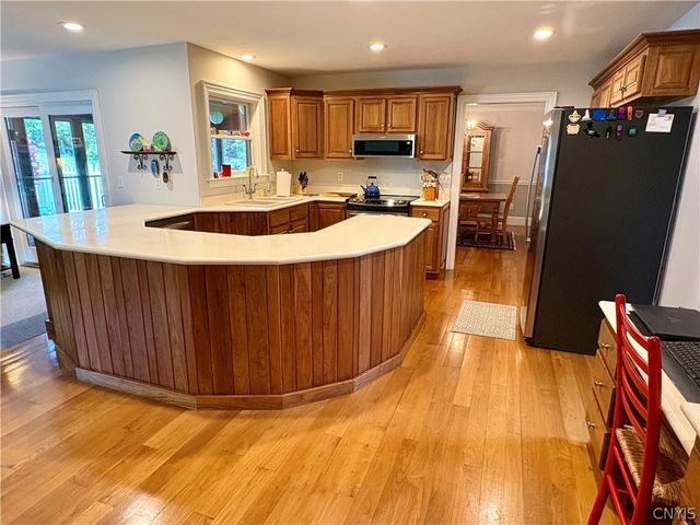 7892 East Ridge Pointe Drive, Manlius, NY 13066
