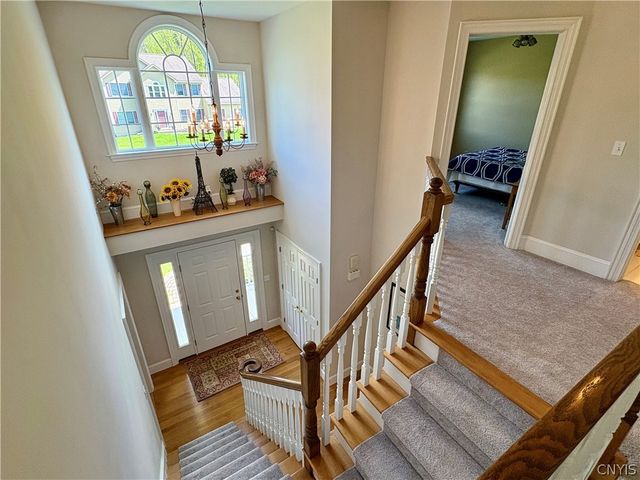 7892 East Ridge Pointe Drive, Manlius, NY 13066