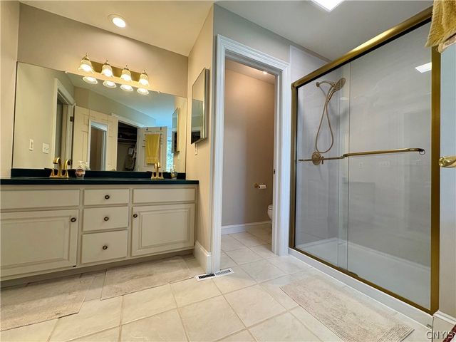 7892 East Ridge Pointe Drive, Manlius, NY 13066