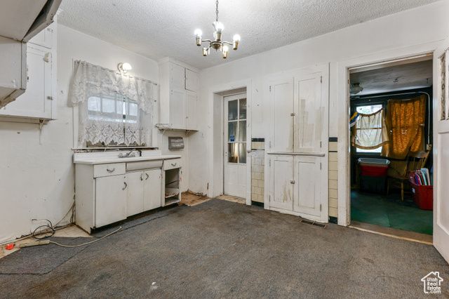 933 W GENTILE ST, Layton, UT 84041