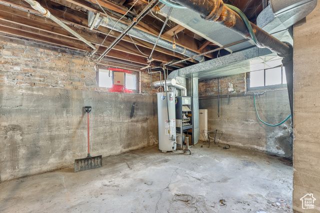 933 W GENTILE ST, Layton, UT 84041
